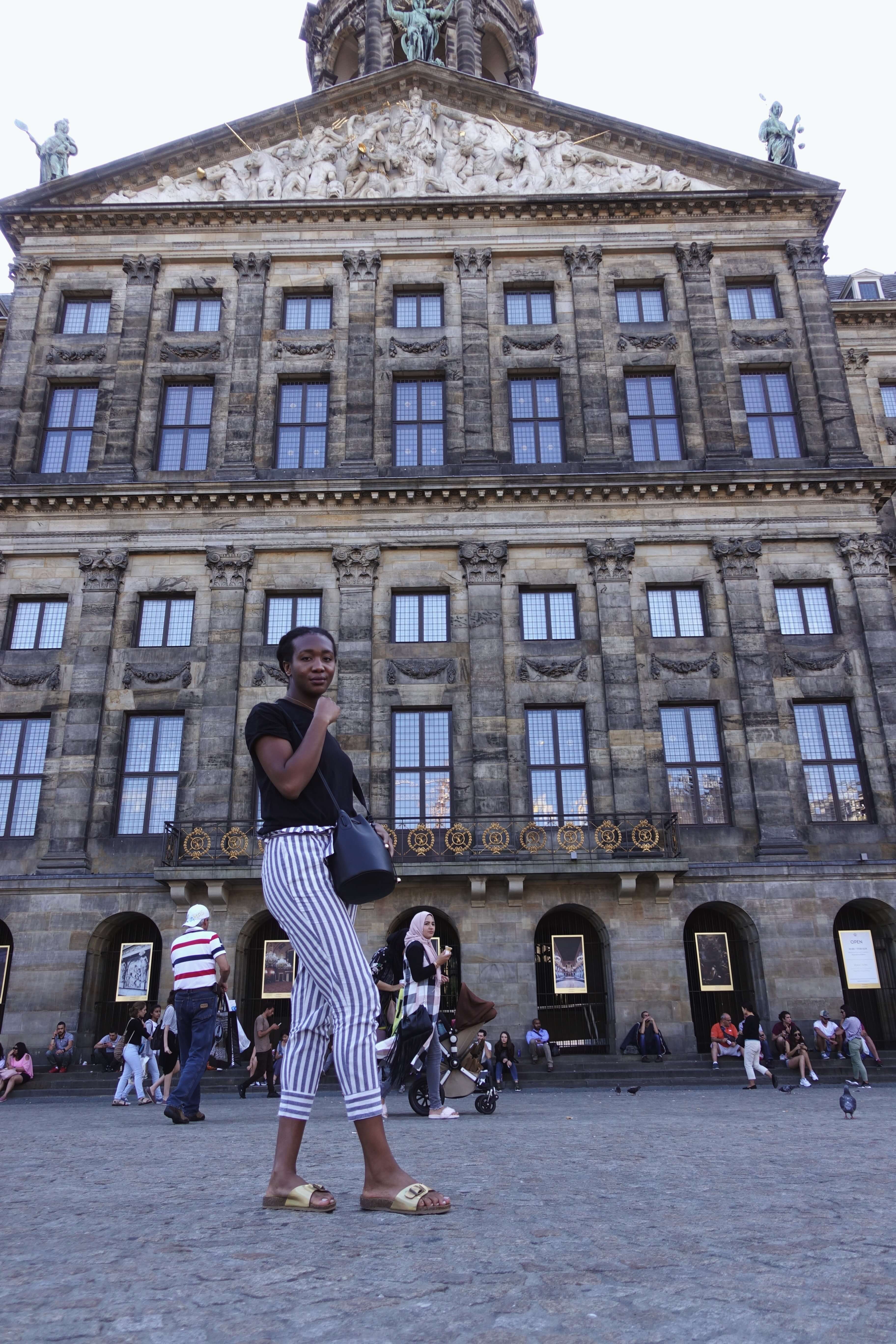 About Jey Dam Square