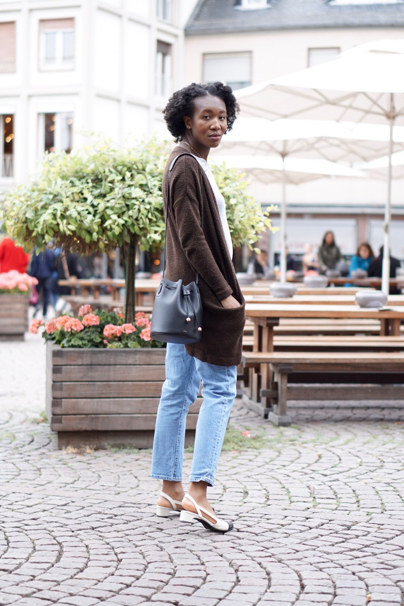 Jey in brown cardigan